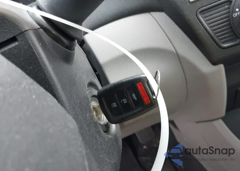 2015 Honda Civic Lx z USA, uszkodzony, nr VIN 19XFB2F57FE217449